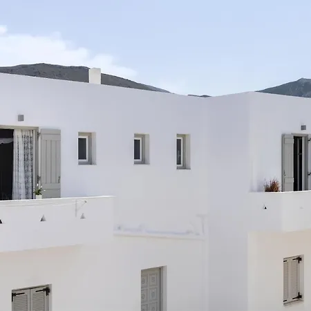Parikias Bright Comfort Apartment *