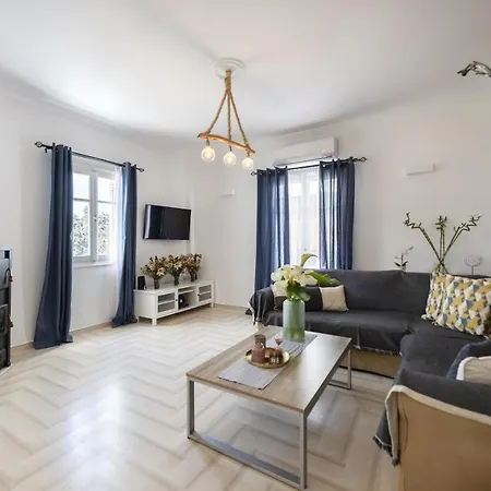 Apartment Parikias Bright Comfort *