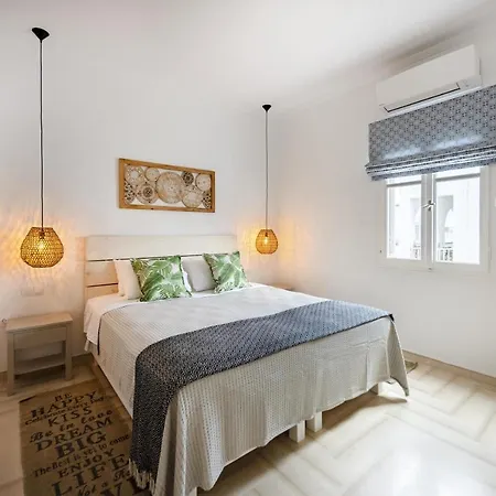 Parikias Bright Comfort Apartment Páros